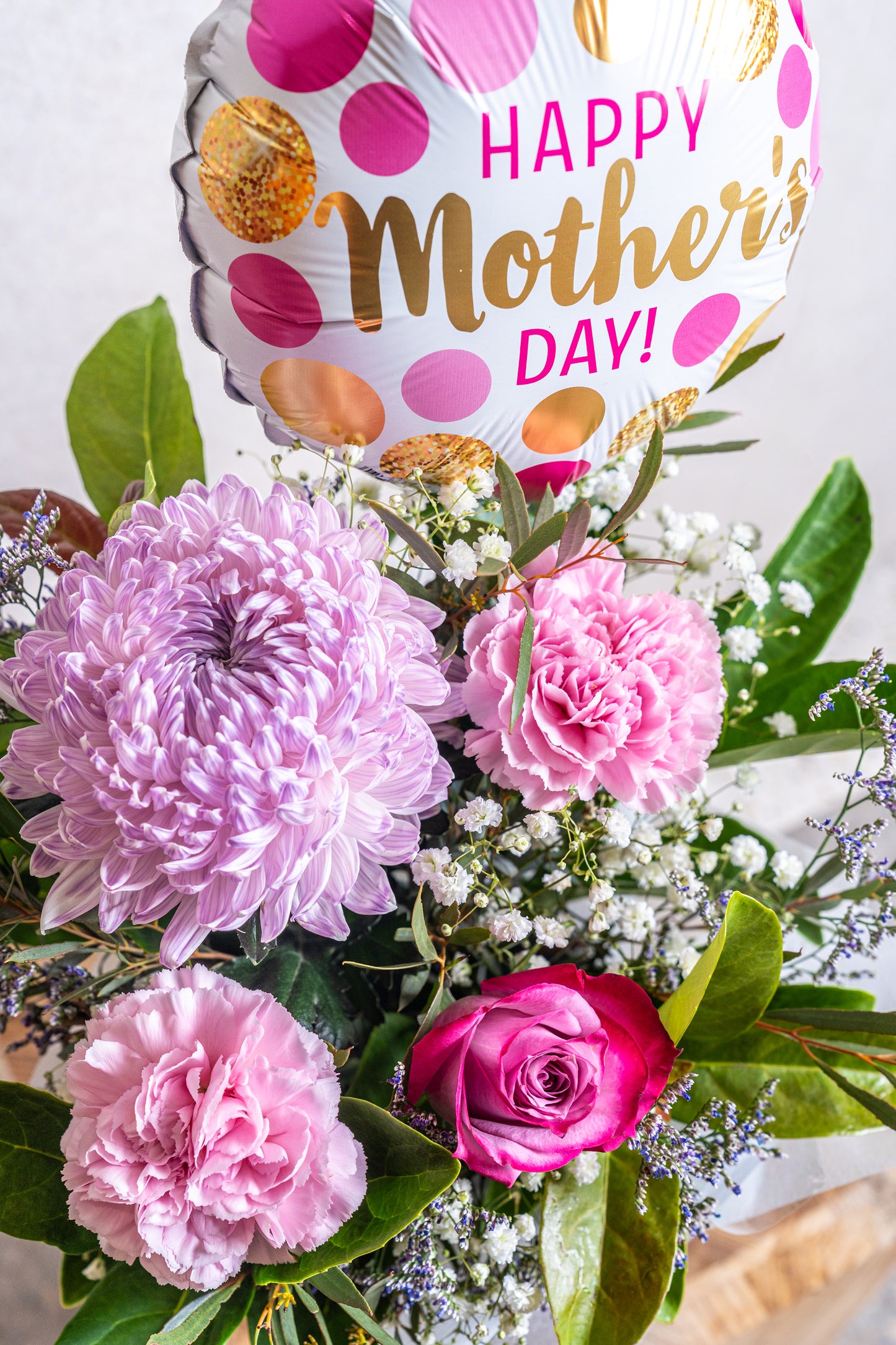 Florist’s Choice Box With Mini Balloon