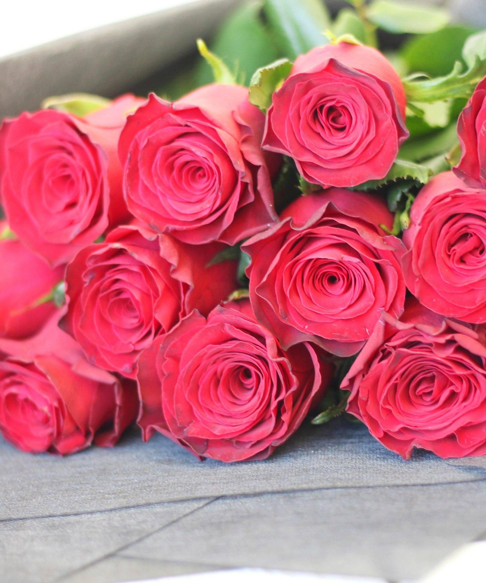 Classic-and-timeless-Red-Roses-Bouquet-Valentines-Day