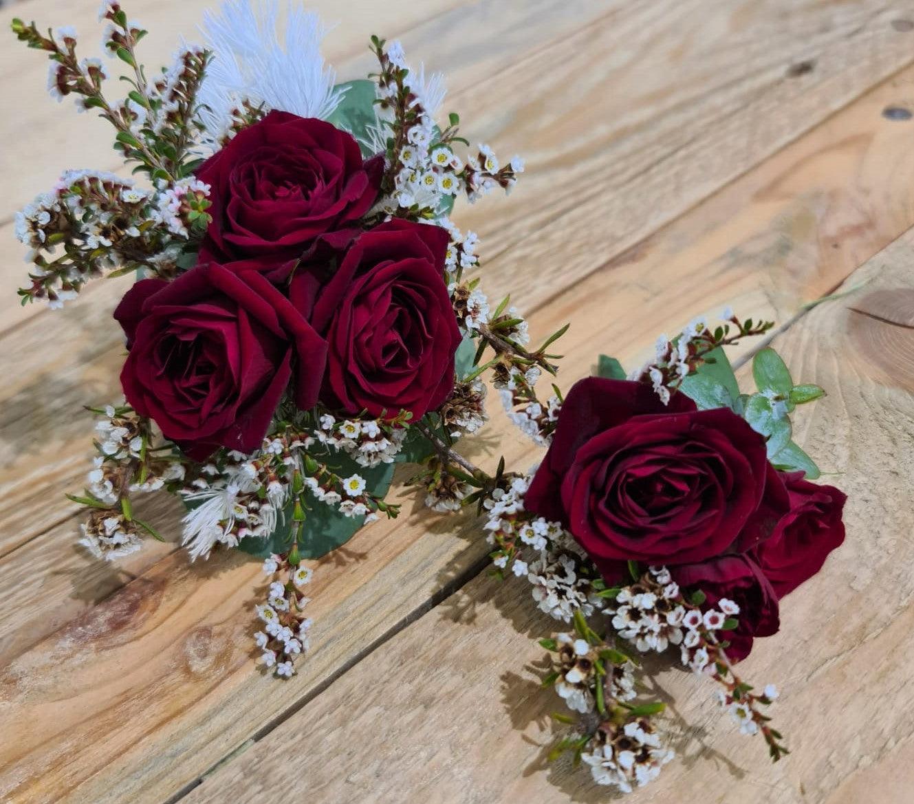 Corsage-&-Buttonhole-Red-color